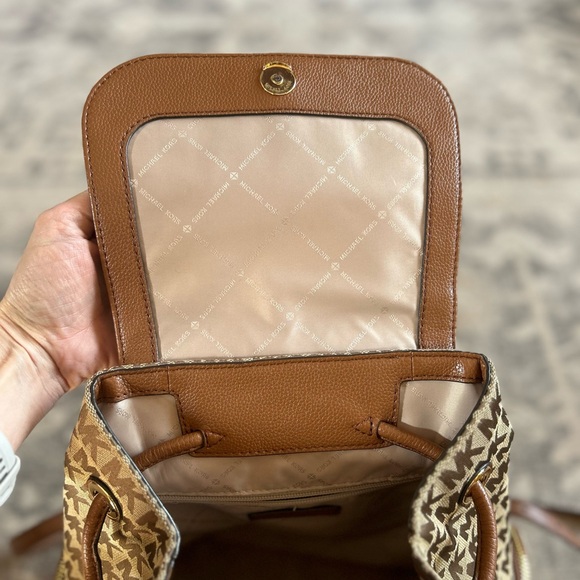 Michael Kors Abbey Large Logo Jacquard & Leather Backpack- Excellent Condition - Picture 12 of 14